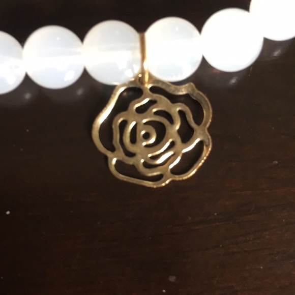 Pack of 2 blue Lokai and white rose bracelets - Picture 4 of 4